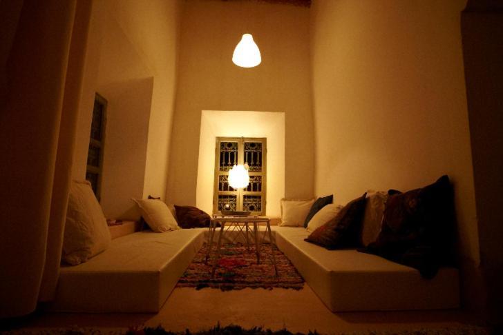 Kasbah Ait Moussa Bed and Breakfast Kelaat-M'Gouna Exteriör bild